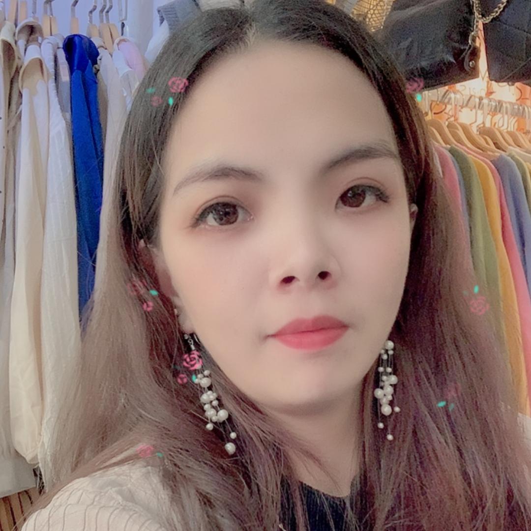 石狮市滢聪服装店