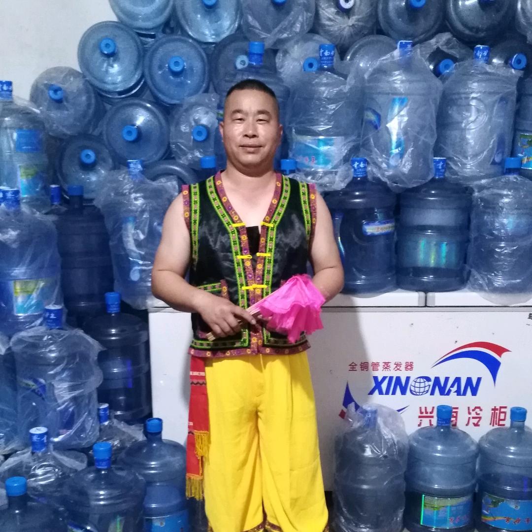 箫洒走一回