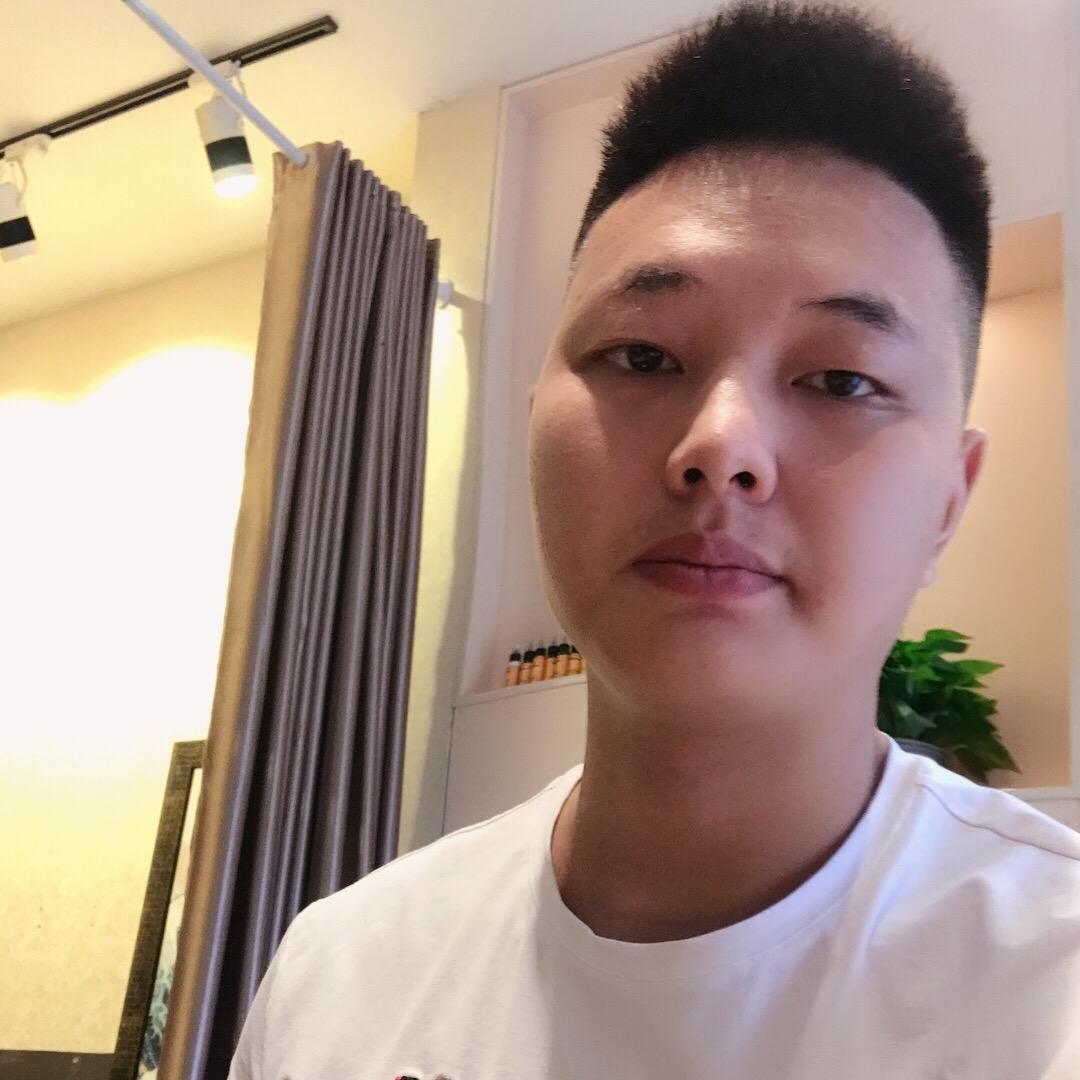 不正经的小伙子