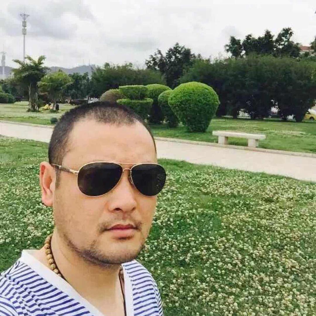 四川锐纽卡汽车服务有限公司