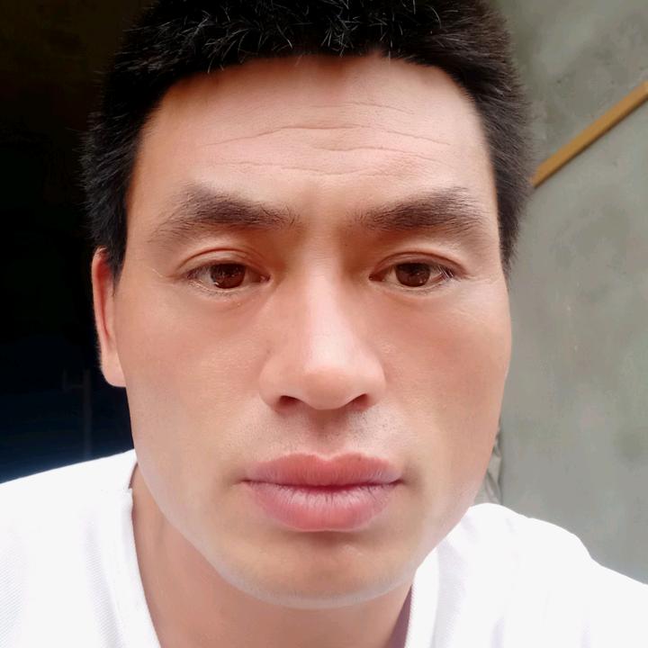 刘青得