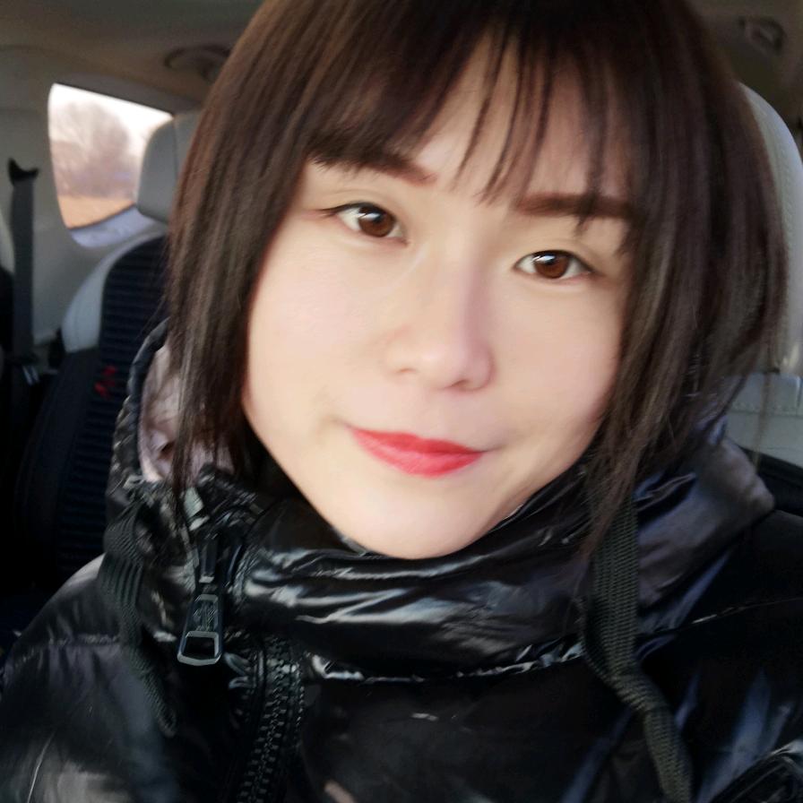 洁.