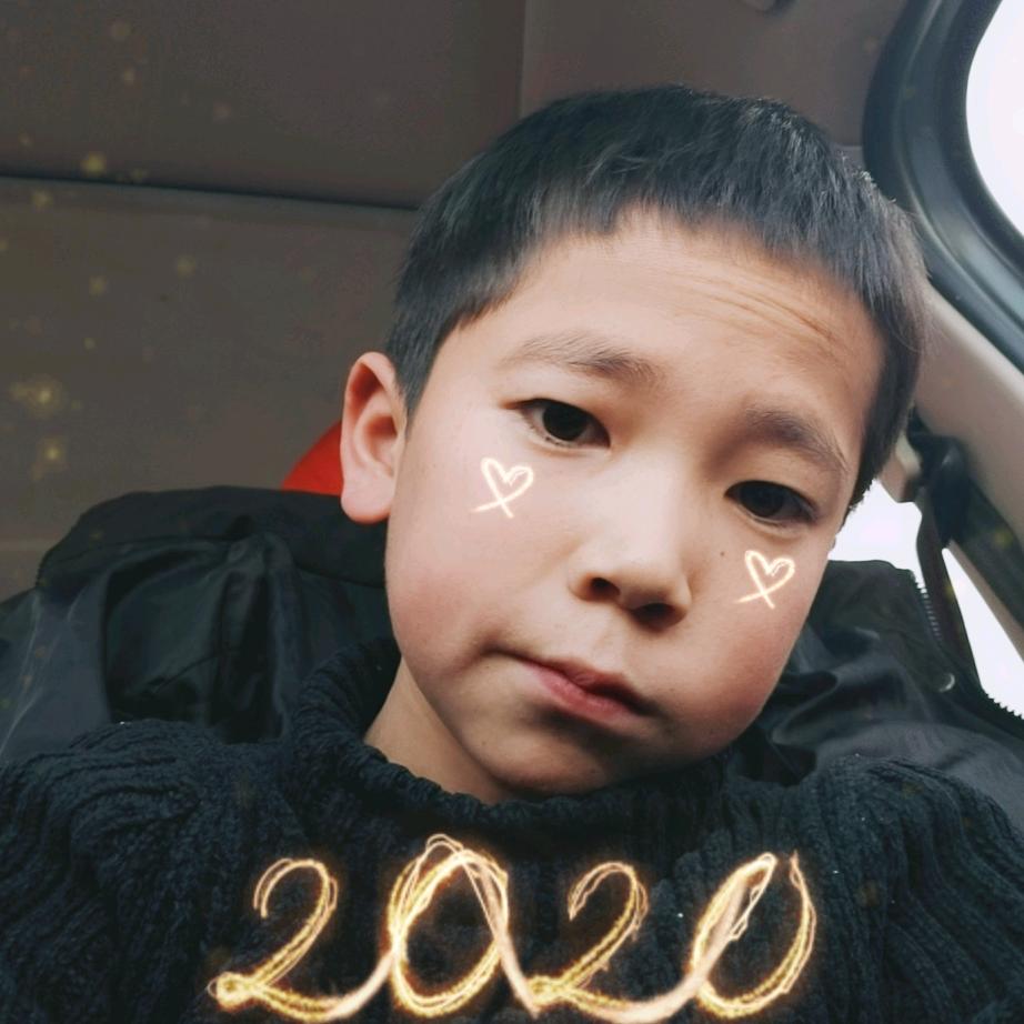 杨飛