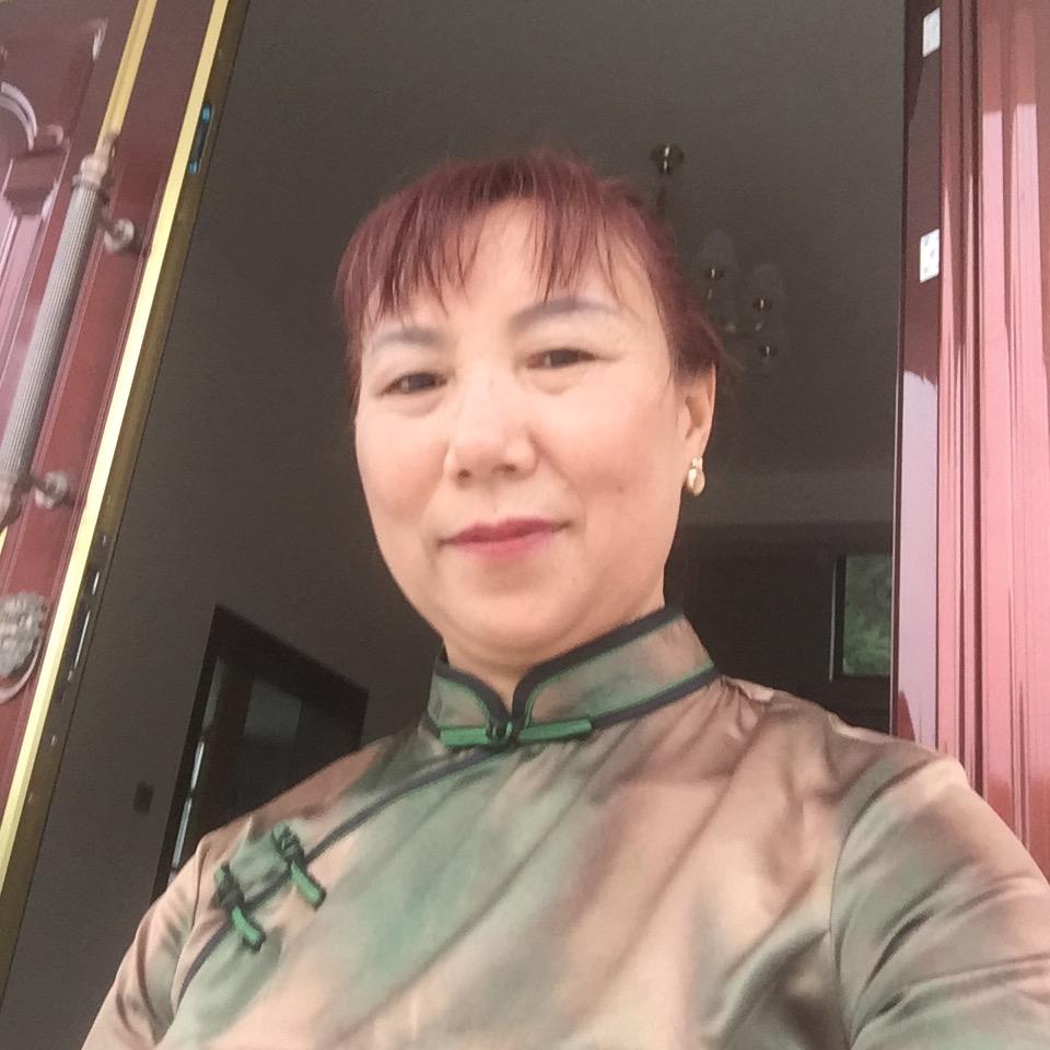默默无言