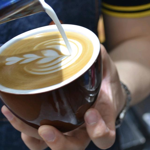 口力口口非    陈耳东