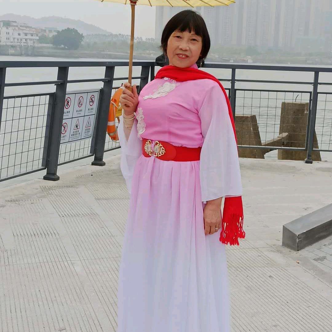 随心谢谢大家观赏🙏🙏🌹🌹🌹🌹