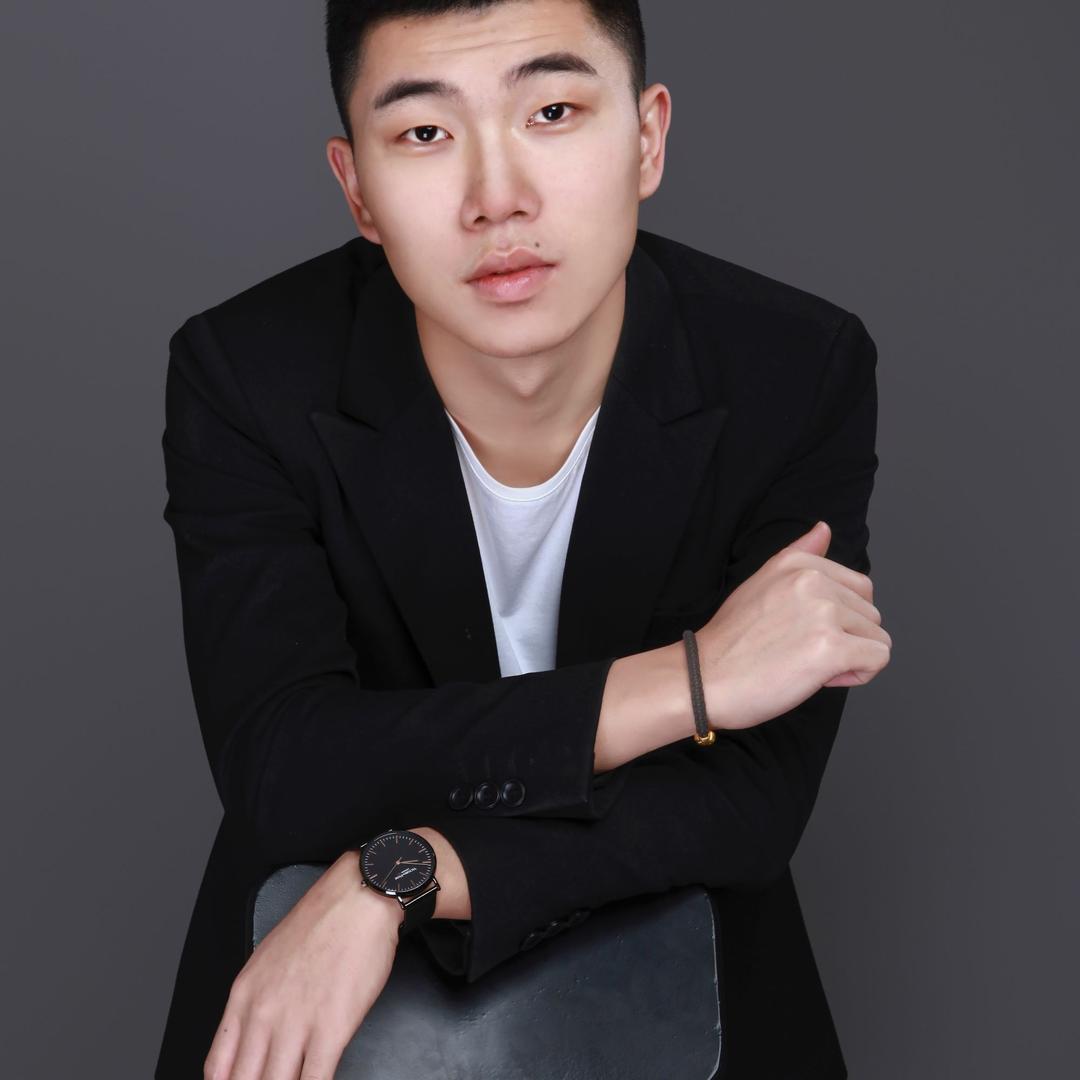 发源地雄楚店总监王逵（互）