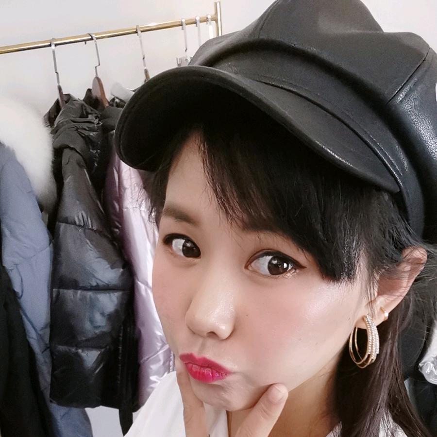 优衣舍服装商行