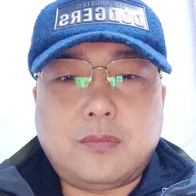 劉  福