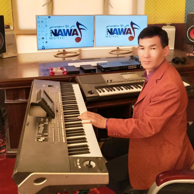 艾力纳瓦ali nawa