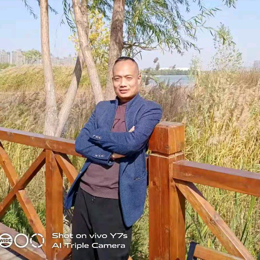 新乡占城波哥