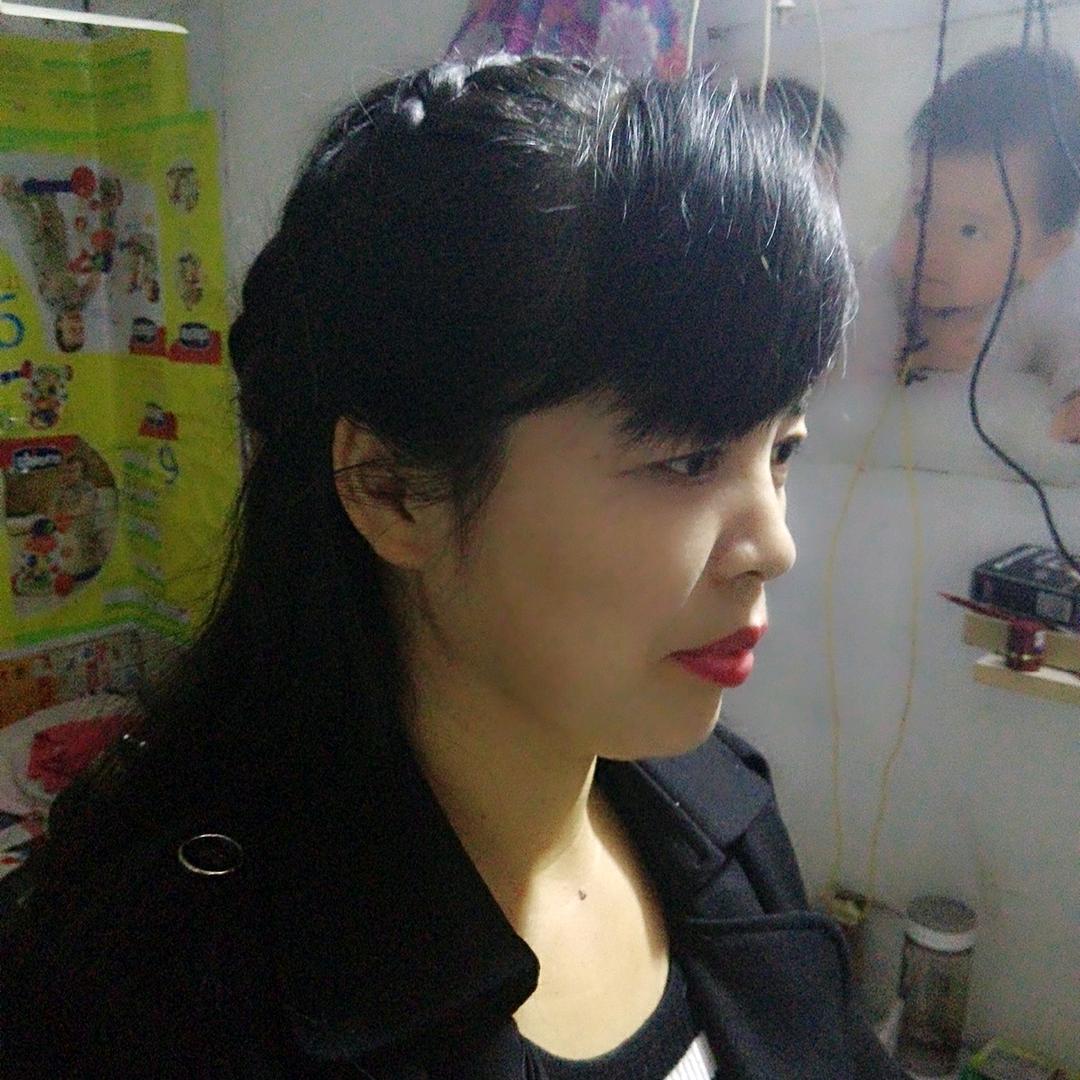 落雪听梅