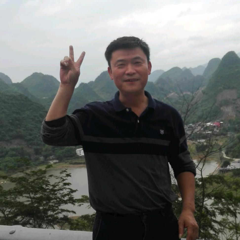 强哥y，自由自在