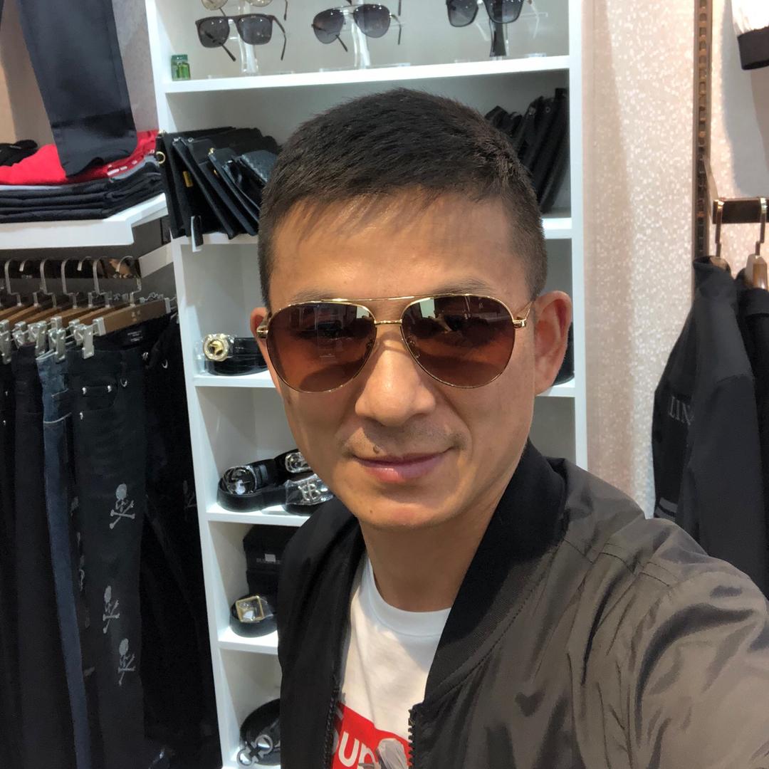 福清市玉屏外域服饰店