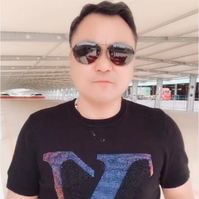 斌哥