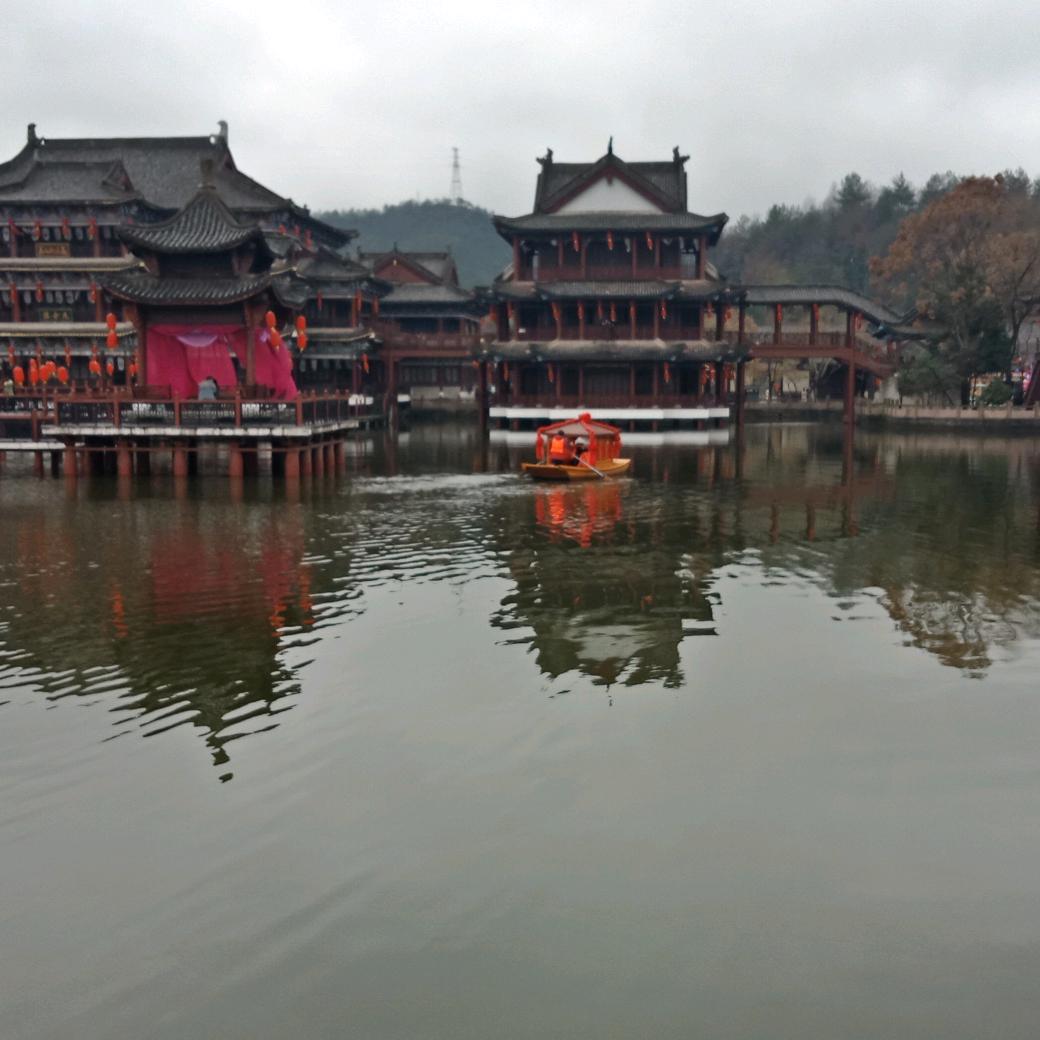 水上漂