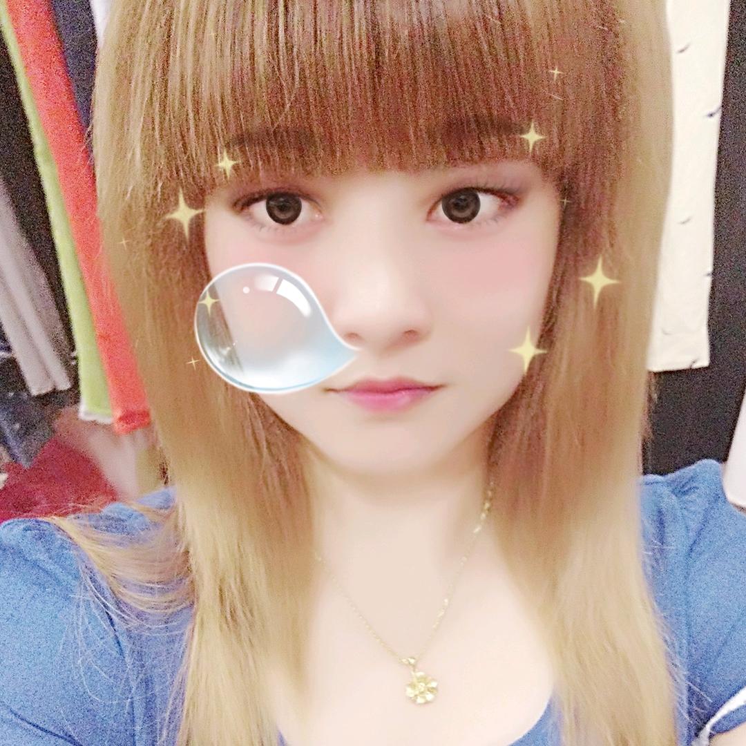 我是鸿运服装玲儿