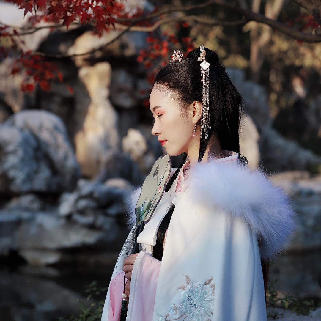 少说话，多读书