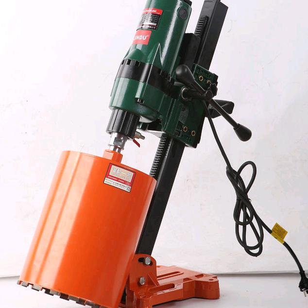 射阳打墙洞打孔疏通下水道水电维修