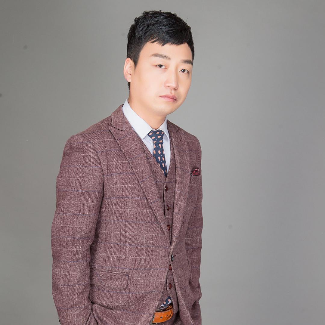 轮硕建筑（侯战海）