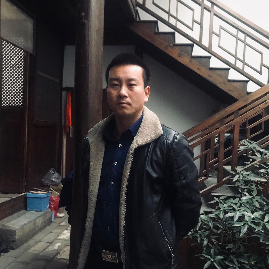 逆天改命之狂龙出海