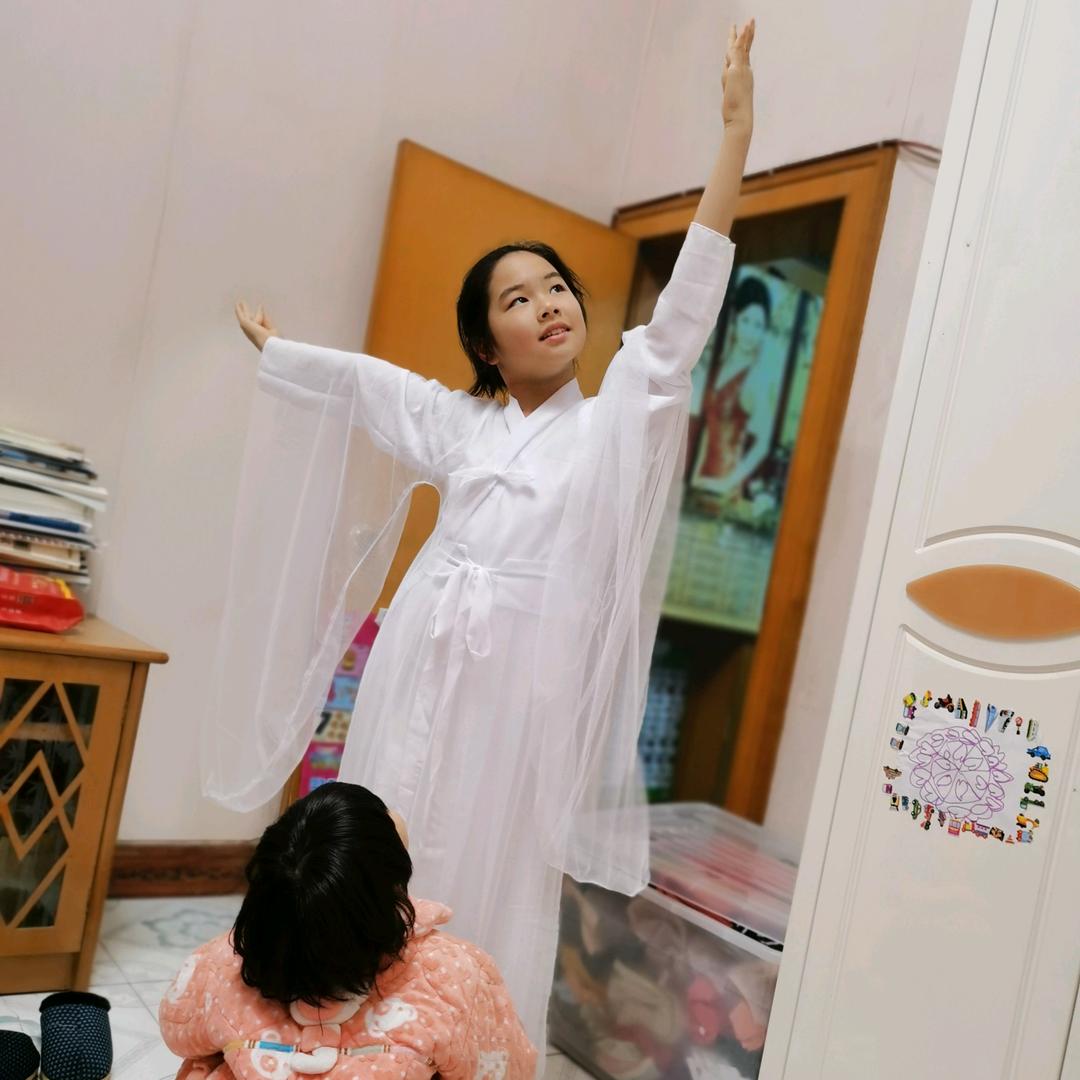 肖梦岐的母亲大人