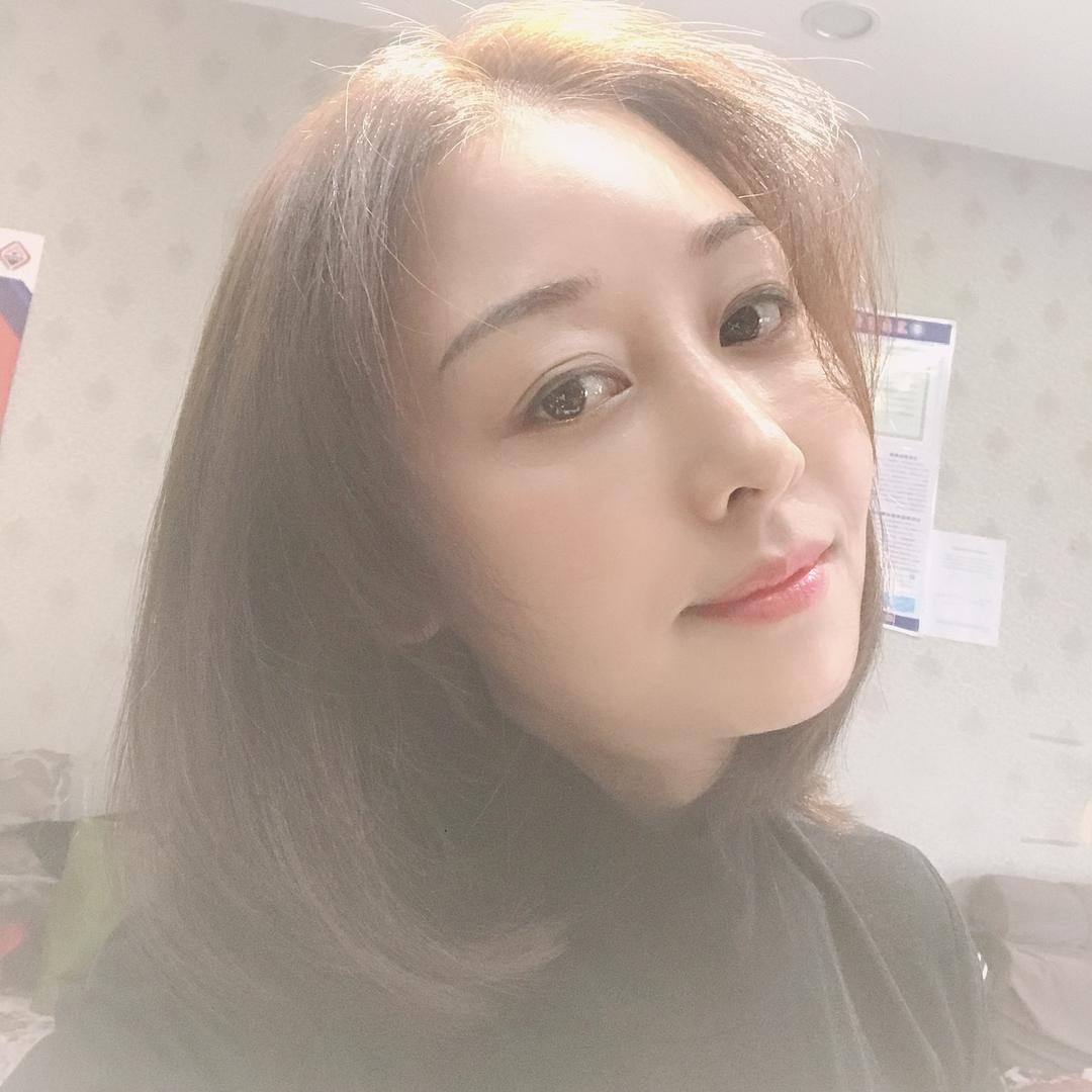舞动人生｛江苏南通云儿舞厅｝