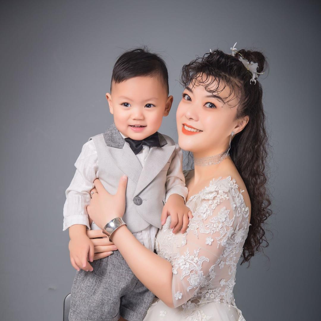 💋满山的猴子我腚最红