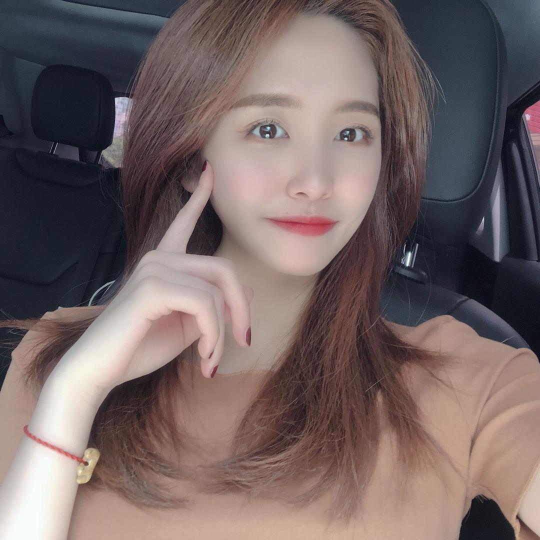 娜娜M