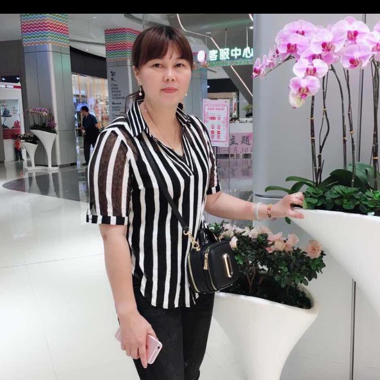 周丽英