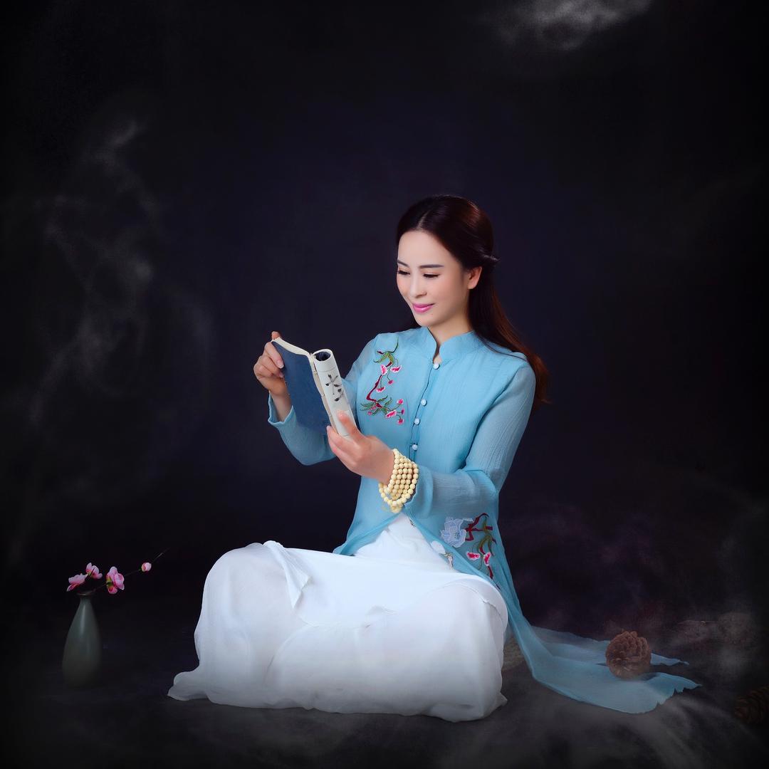卉楹（拒私聊）