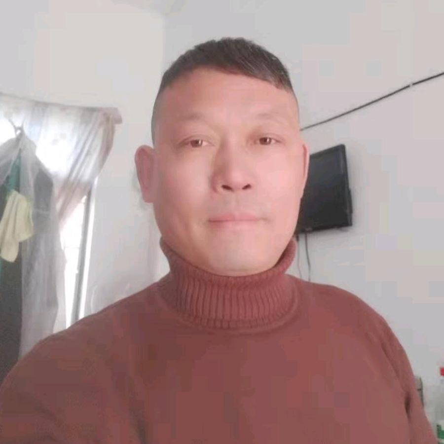 情深缘浅（开挖机小哥）