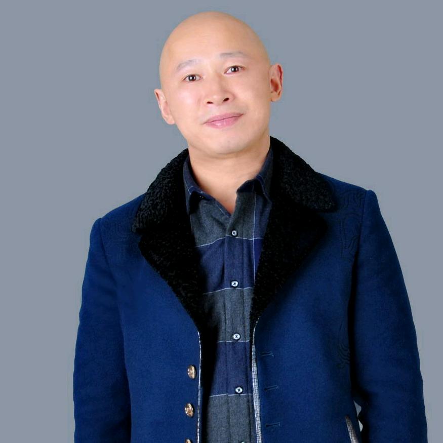 李炜