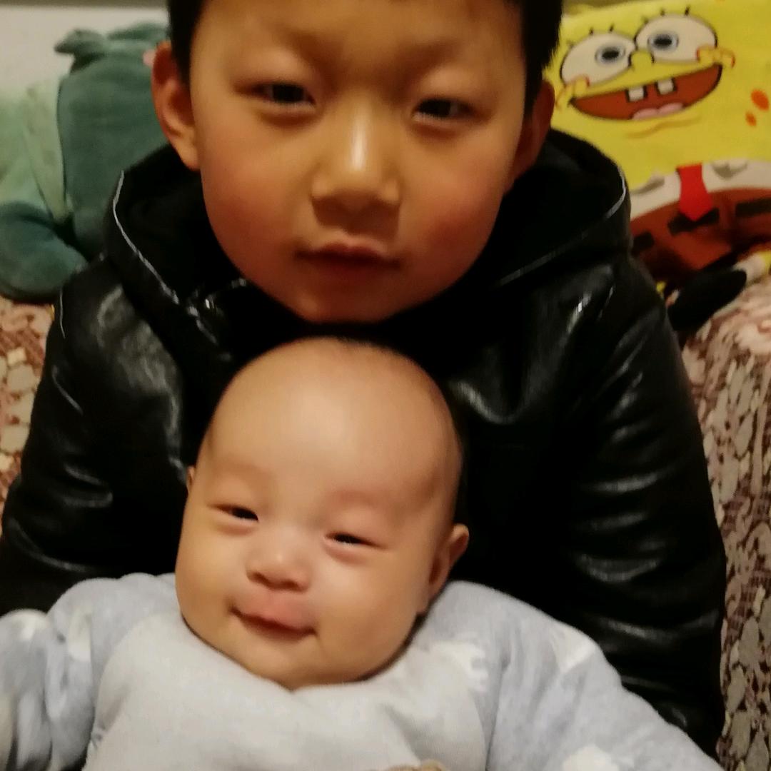 侯马北环路仓储家具佩佩