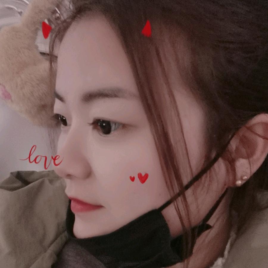 娜娜吖～