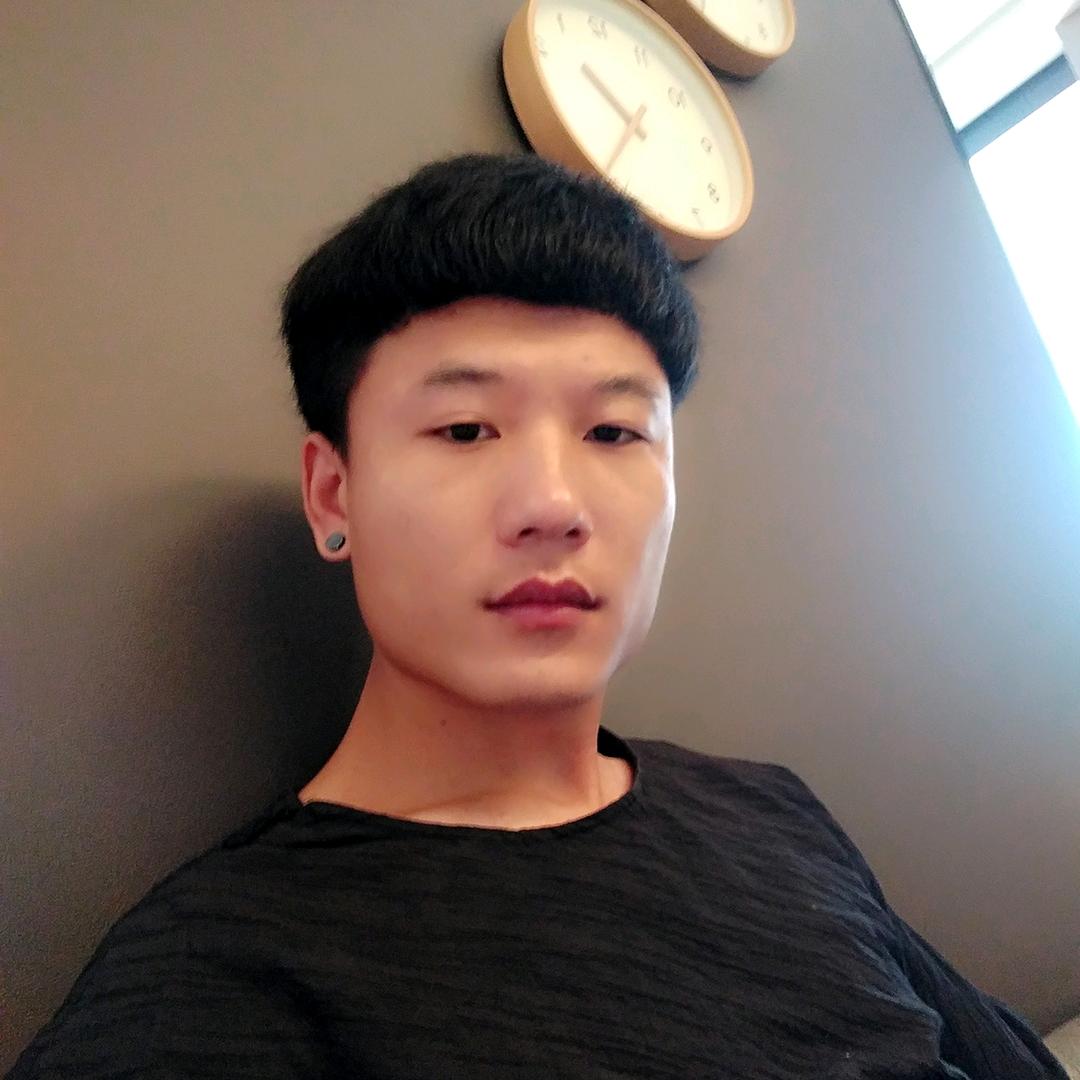 小跟班,
