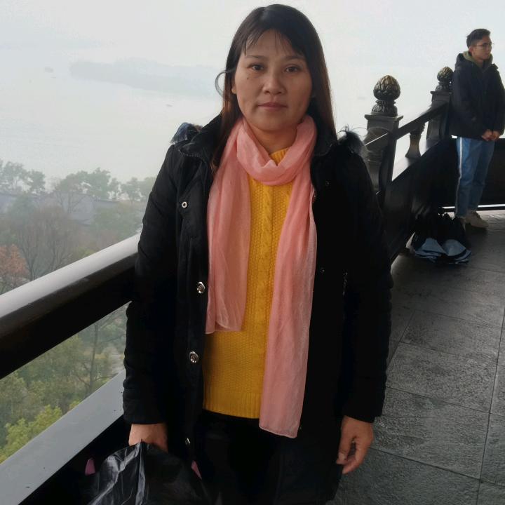 王丽