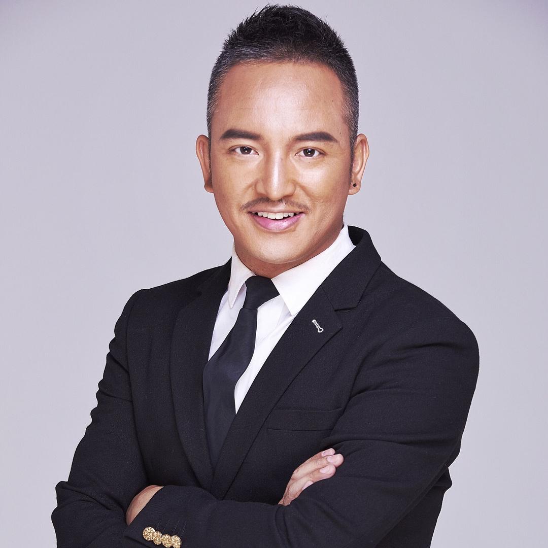 伍萨子且