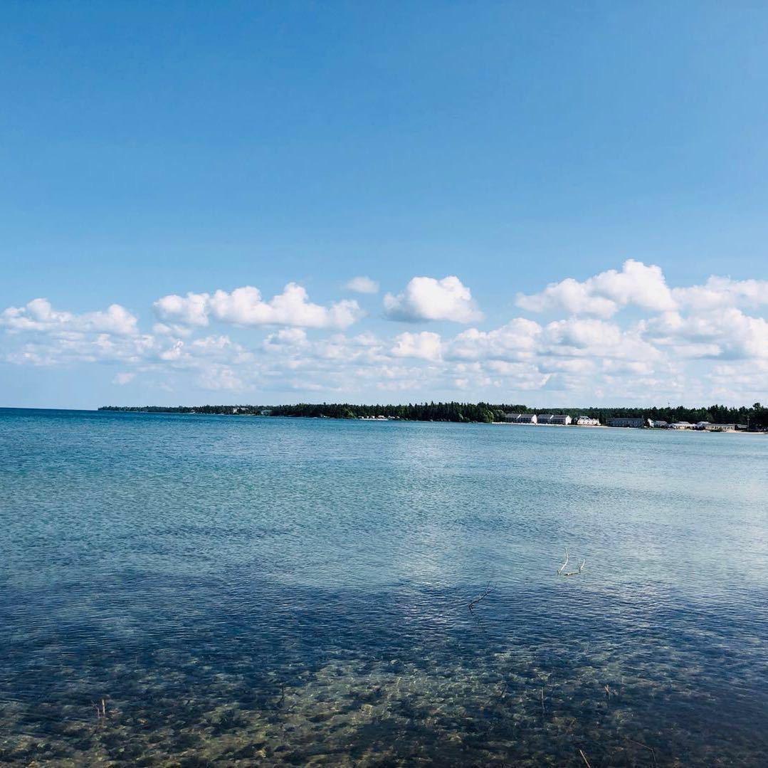 密歇根海