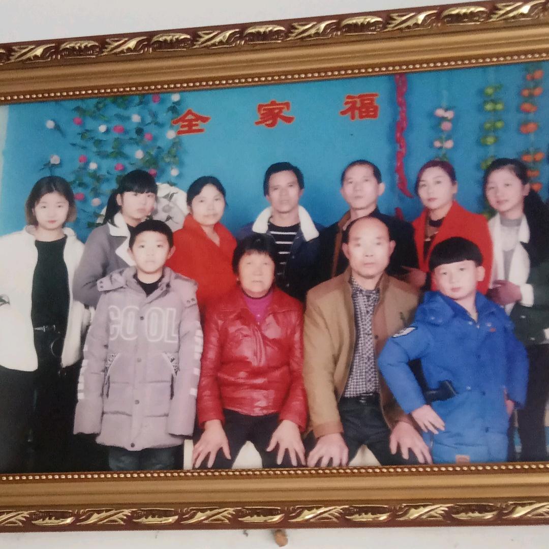 用户608297576