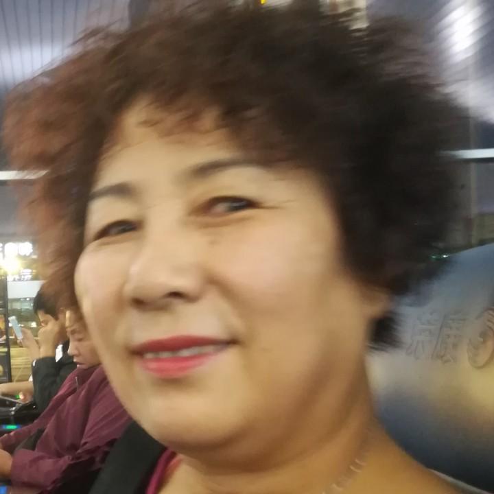 丫丫姐11点10分开播