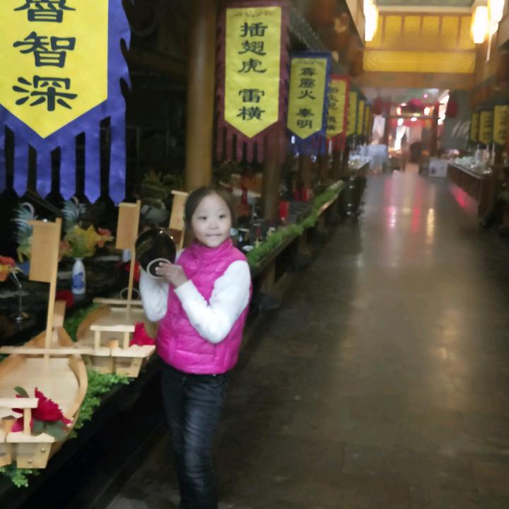 沙漠胡杨