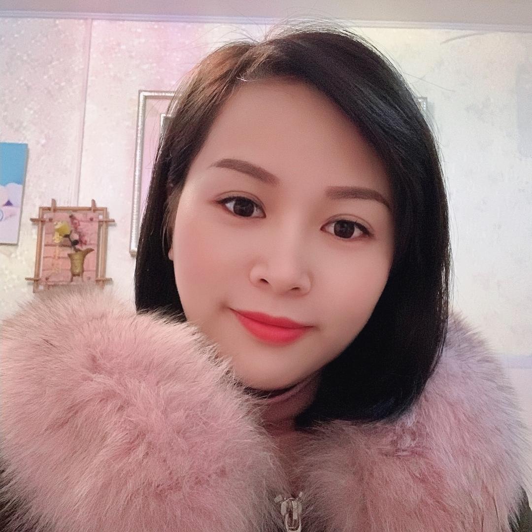 Ellie艾莉邓