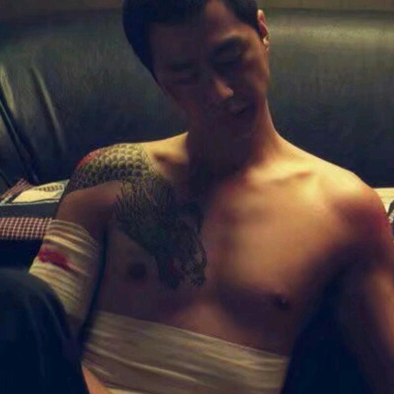 🤘罗大少爷🤘