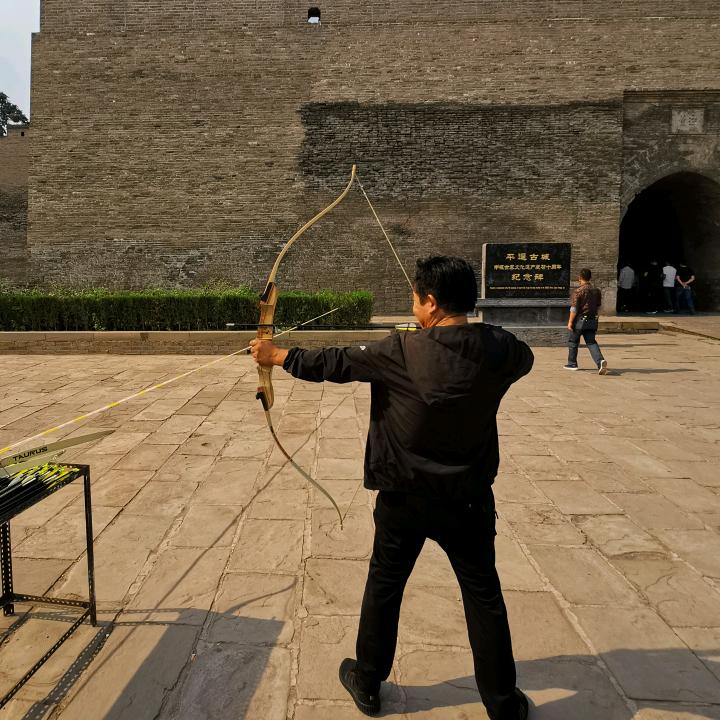 王兵爱音乐（业余唱歌，不定时直播）