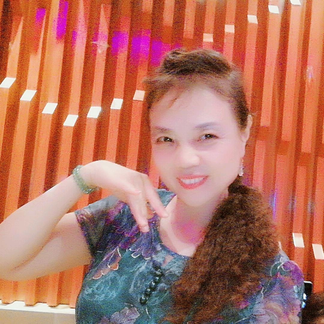 多艺姐