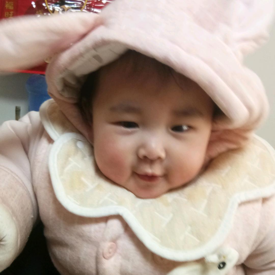 郑凤英