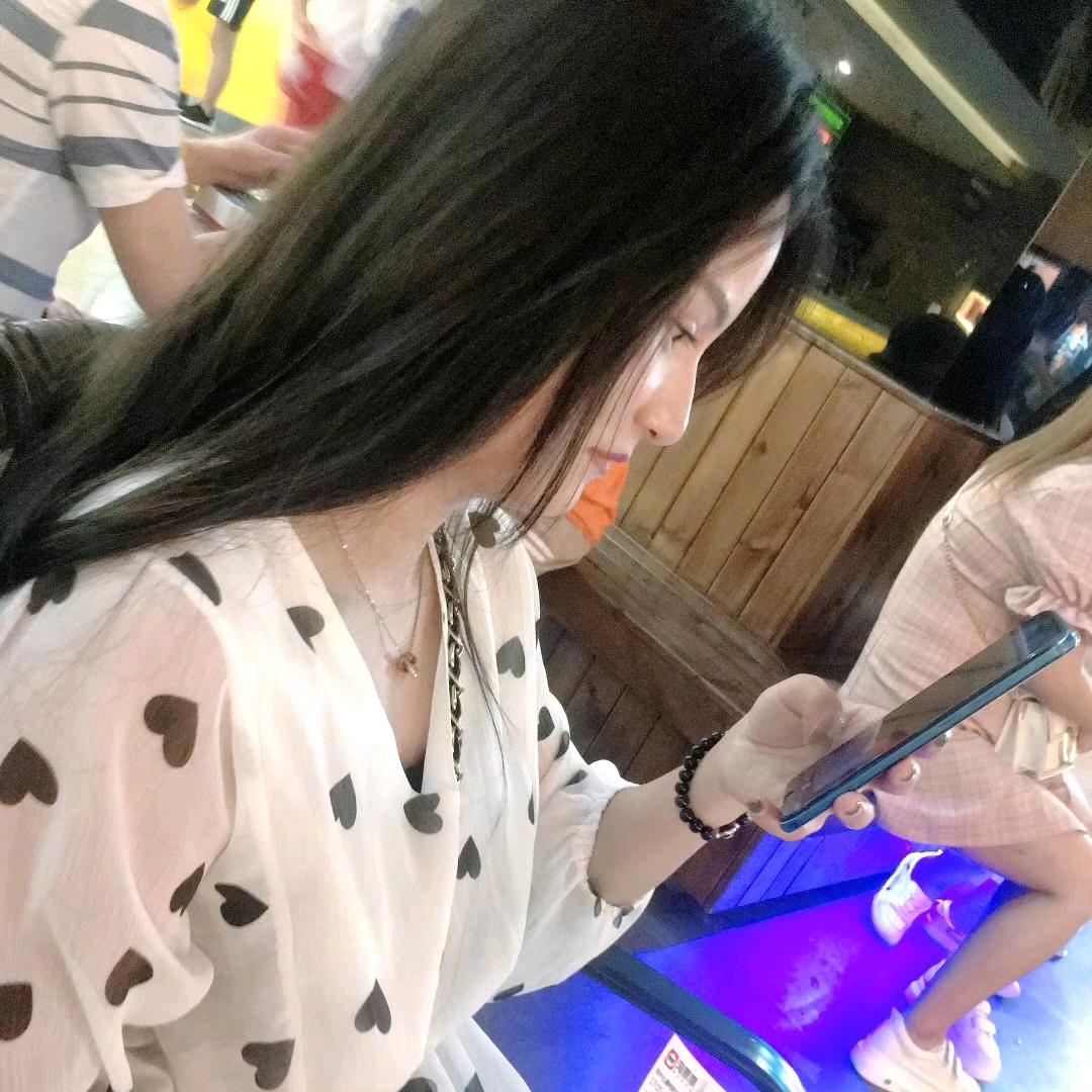 是蕾蕾宝贝呀🙈