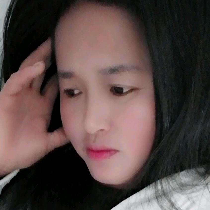 英子