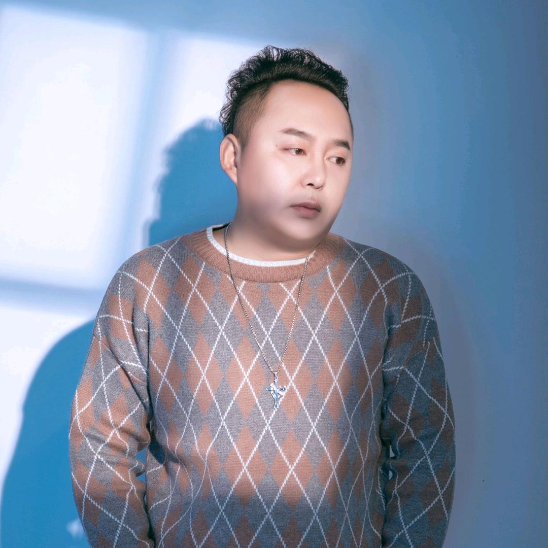 音乐人张天赋